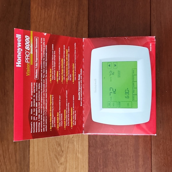 NWT Honeywell White VisionPRO 8000 touchscreen thermometer. One size. - Picture 2 of 3